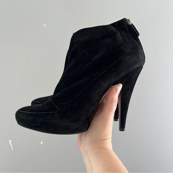 Authentic Givenchy Black Suede Heels Ankle Strap Booties Size 39 1/2 - Picture 1 of 8